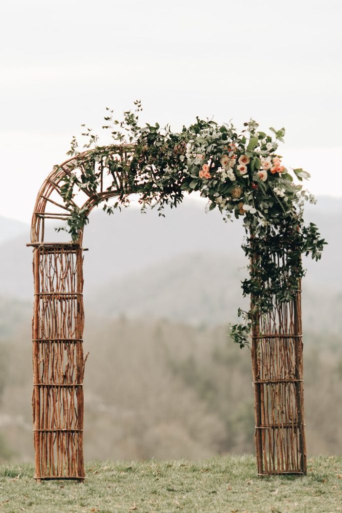 simple wedding ceremony arch designs